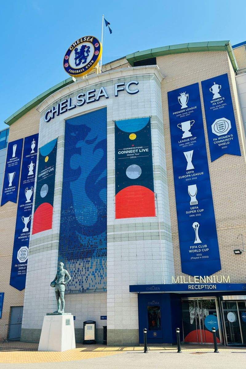 株式会社フロンティアサッカーアカデミー 9